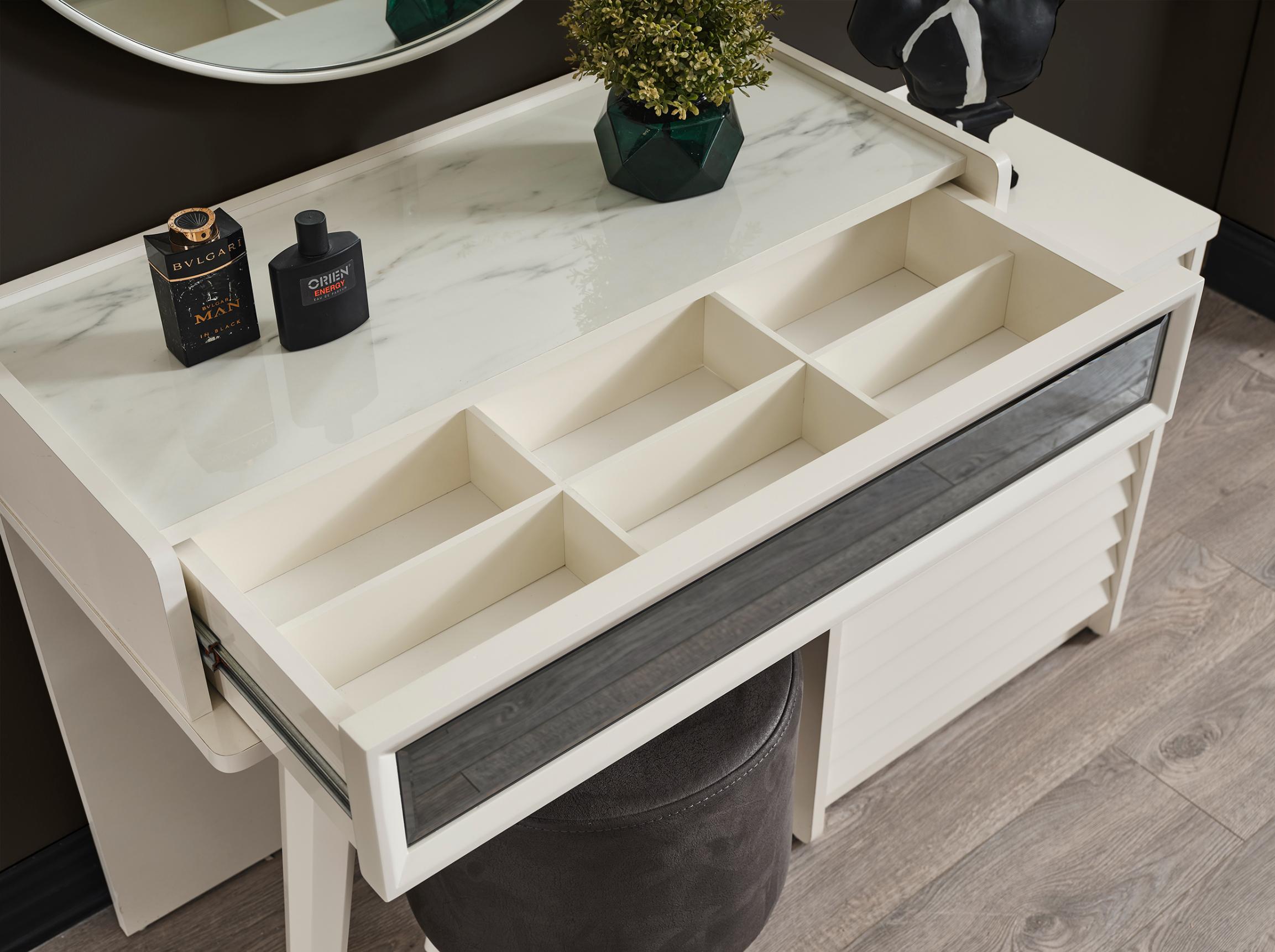 klas-aytes-yatak-odasi (9)